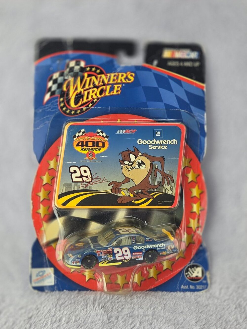 Nascar Winners Circle 2002 Kevin Harvick #29 Loony Tune 400 Rematch TAZ 1:64